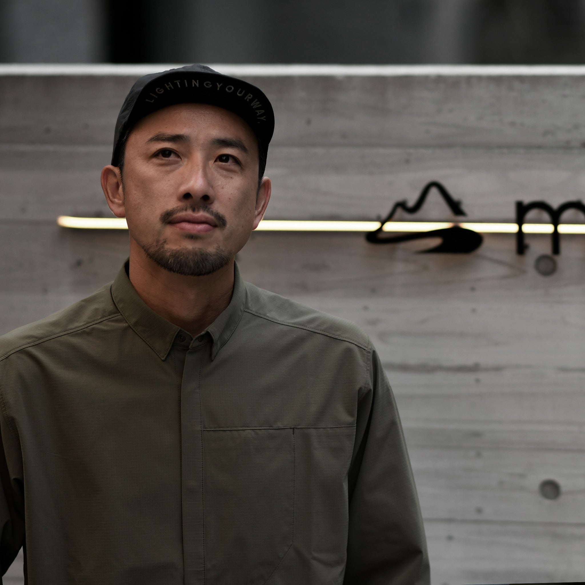 身長176cm 体重68kg Lサイズ着用